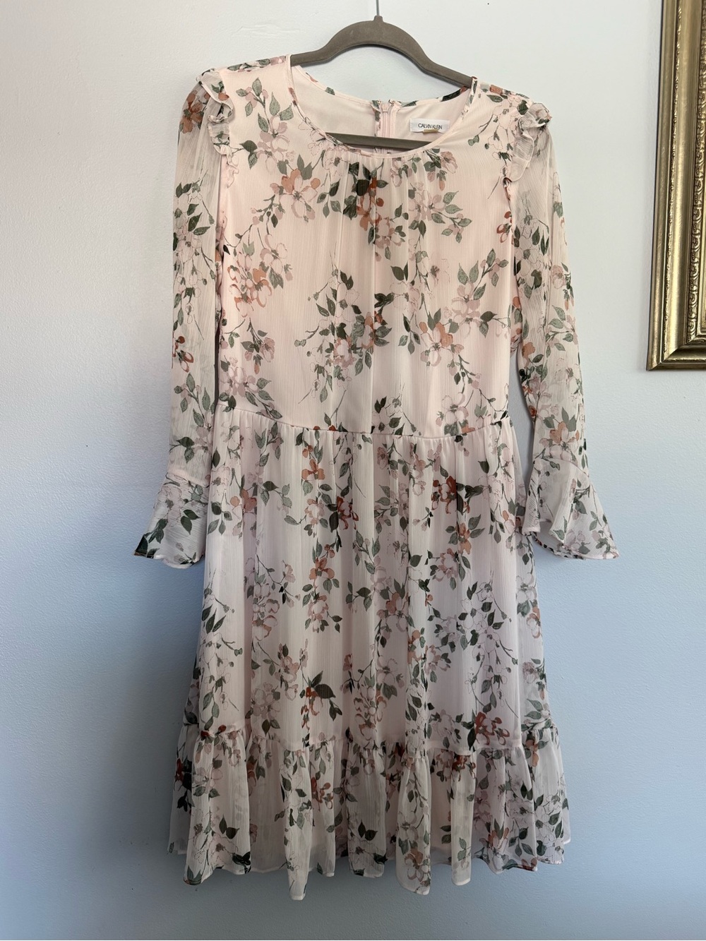 Calvin Klein Blush Floral Long-Sleeve Ruffle Hem Dress